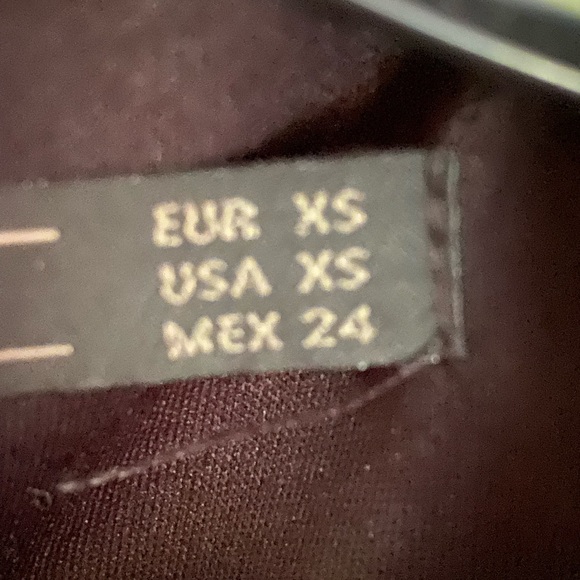 New Zara Floral Green Sleeveless dress - Picture 4 of 11